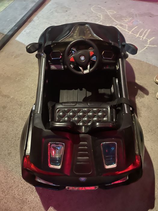 акумулаторна кола