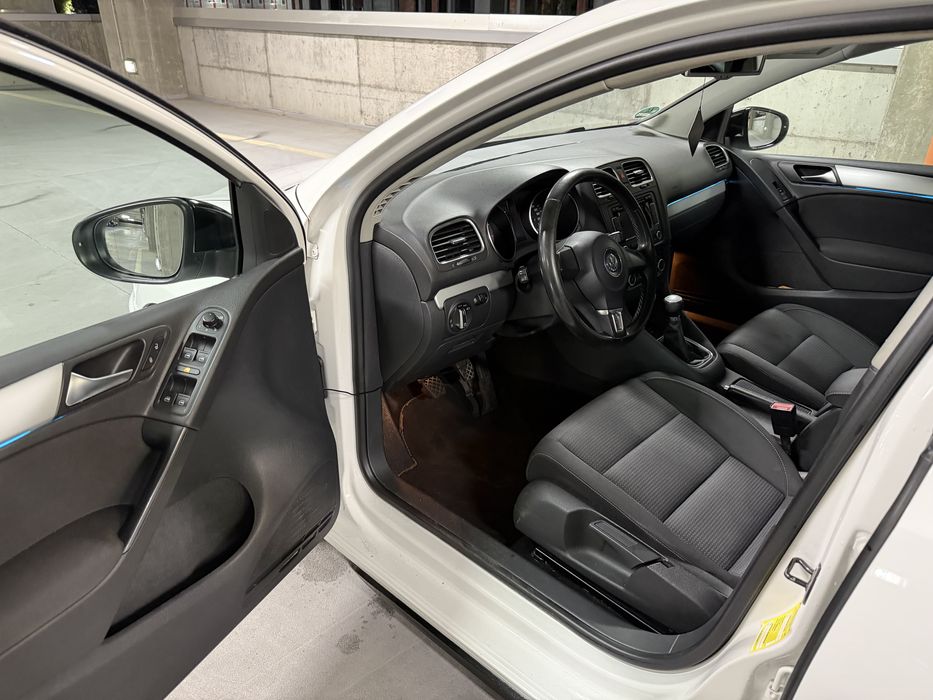 VW Golf 6 • 1.4 TSI 122 CP • GTI Look • Plafon Înstelat • Sport