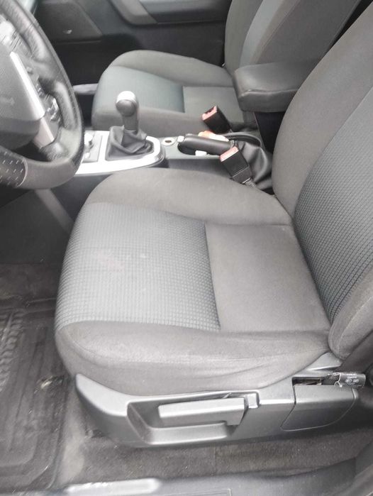 Vând Land rover freelander 2