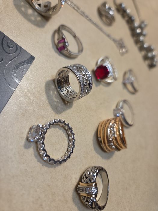 Бижута по 3 лв пръстени гердани