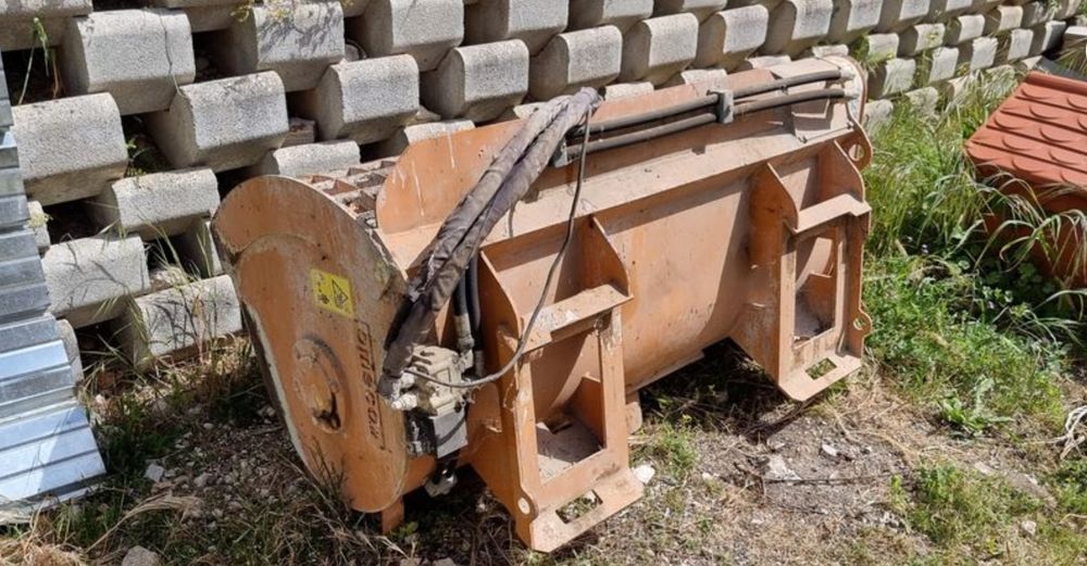 Malaxor  lamă  zăpadă  picon  rampe  cupă  mătura miniincarcator