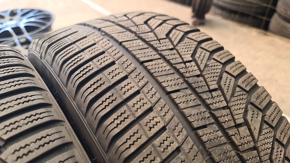 225 40 18 Hankook 2020 4 anvelope iarna