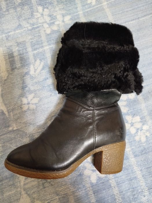 Женские  сапоги.