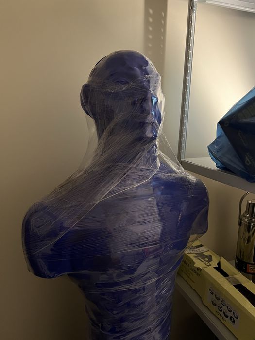 Боксерская груша человек, GERMAN