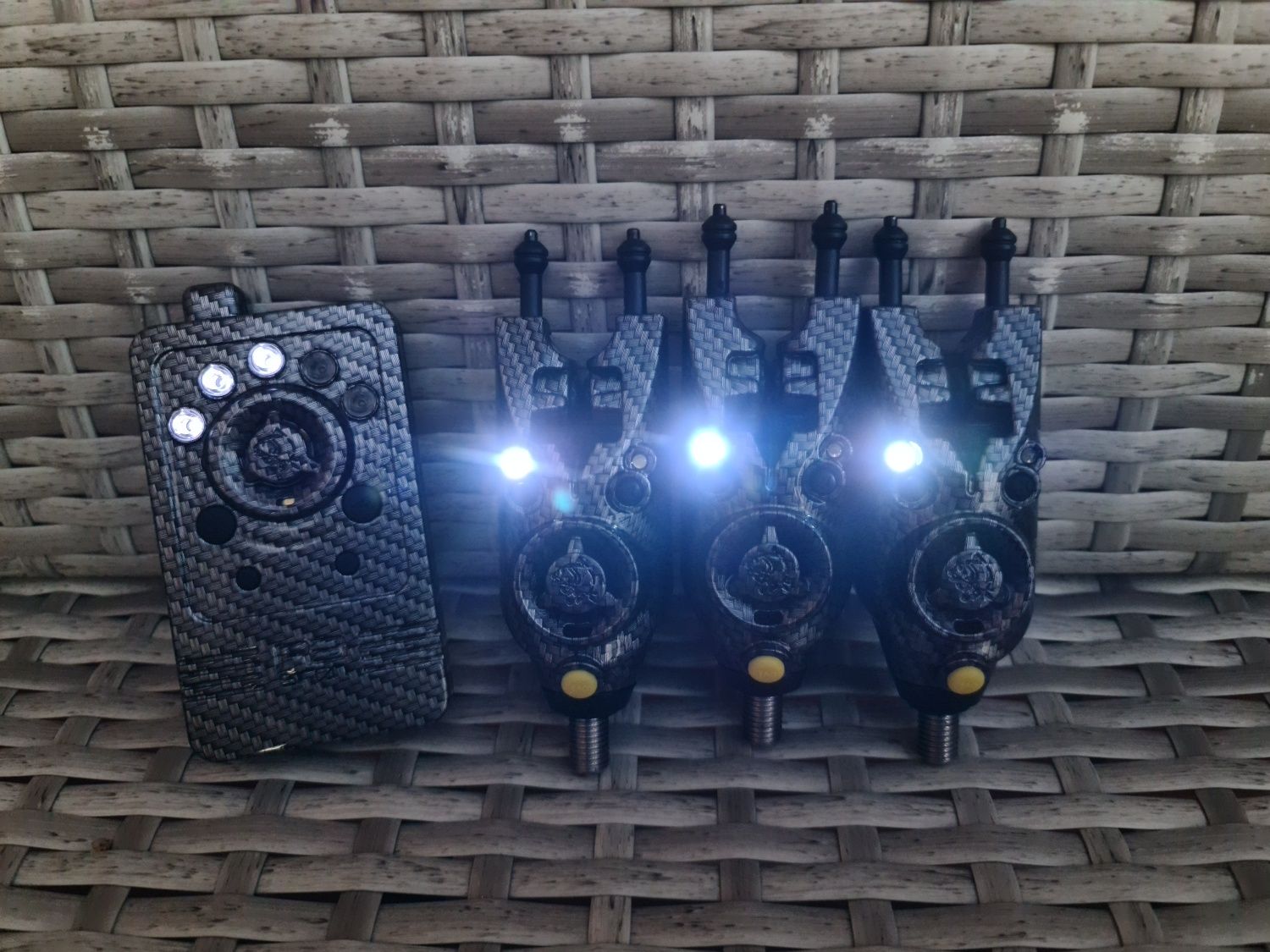 Сигнализатори Nash R3 3+1 къстъмс