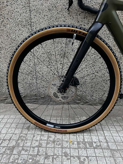 Rose Backroad Al Gravel/Shimano GRX RX820 1x12/Carbon Fork