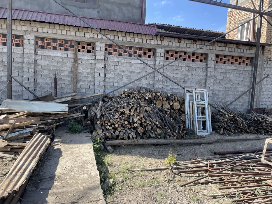 Otin Утин сотилади пулини келшамиз 2 ta issuzu ciqadi