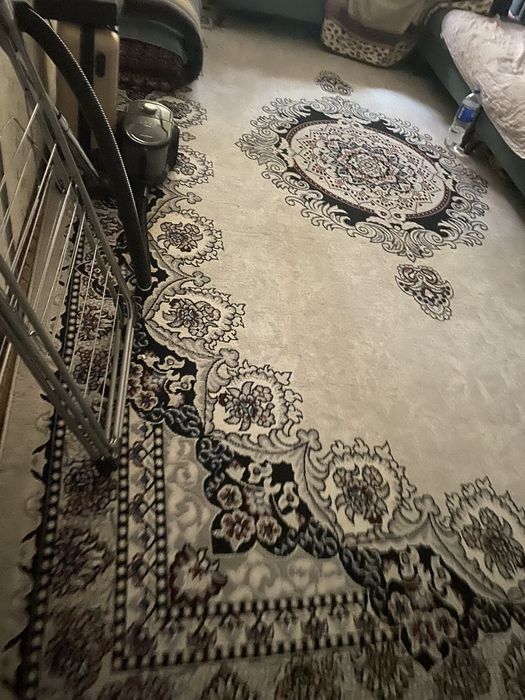 Гилам холати яхши залга солинган