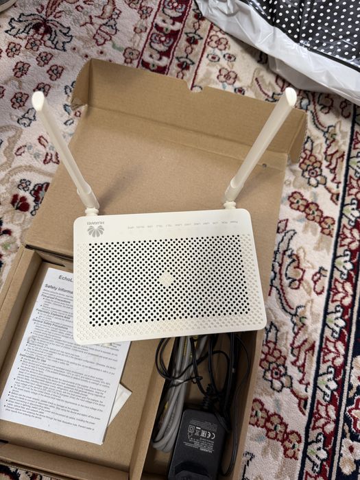 срочно продам модем новый в коробке