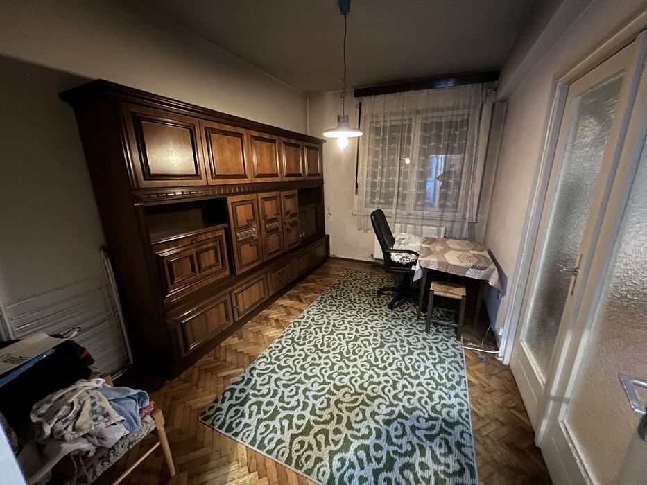 Chirie 3 camere - Central