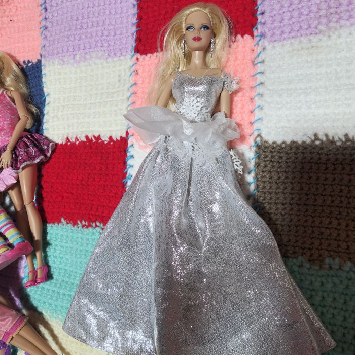 Papusi Barbie Mattel noi