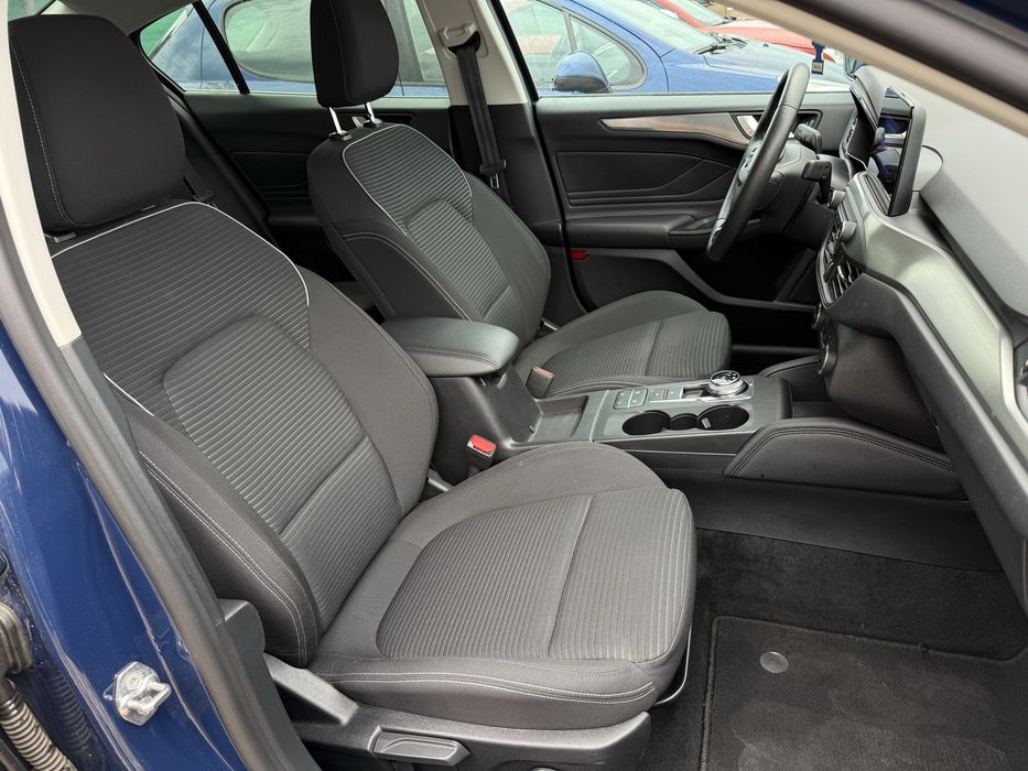 Ford Focus 2020 * 1.0 Benzina * LED * Navigatie * Camera