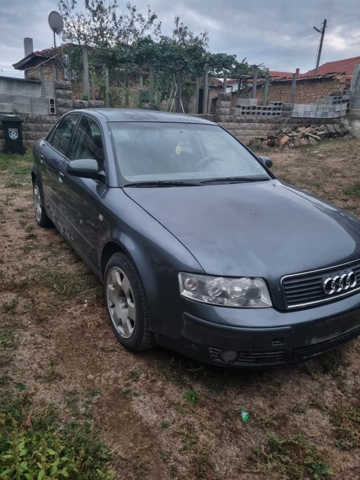 Продавам Аudi A4 2.0