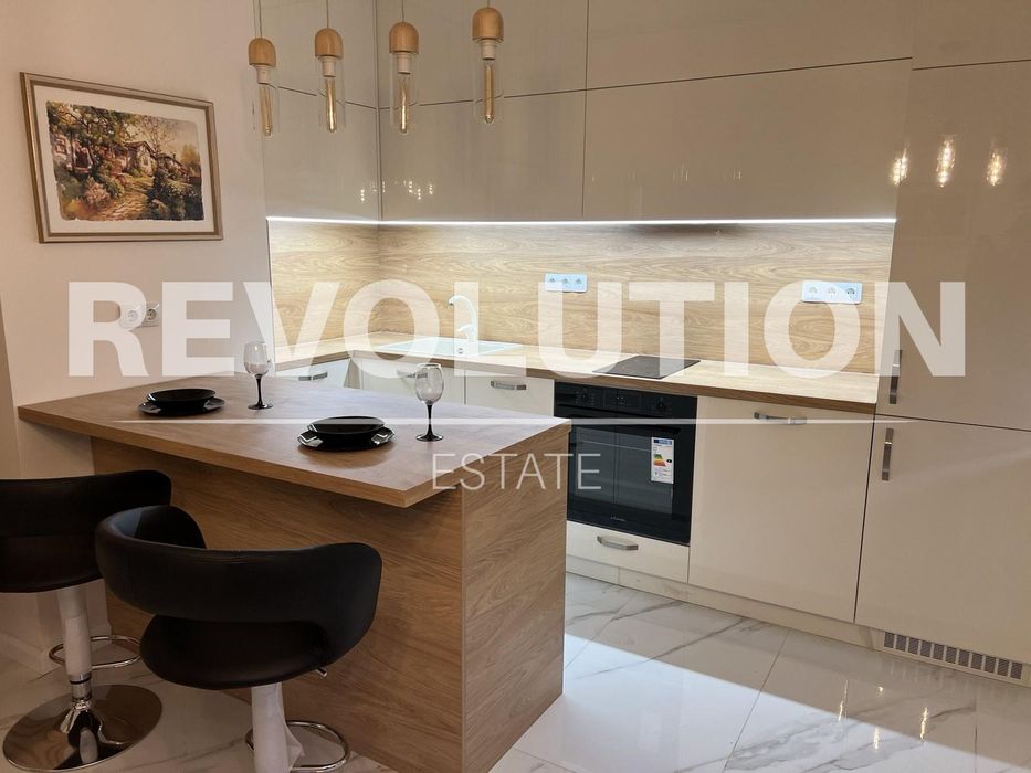 Дава се под наем Двустаен апартамент в Пловдив, Каменица 1 - 67 кв.м за 550 € - Снимка #1