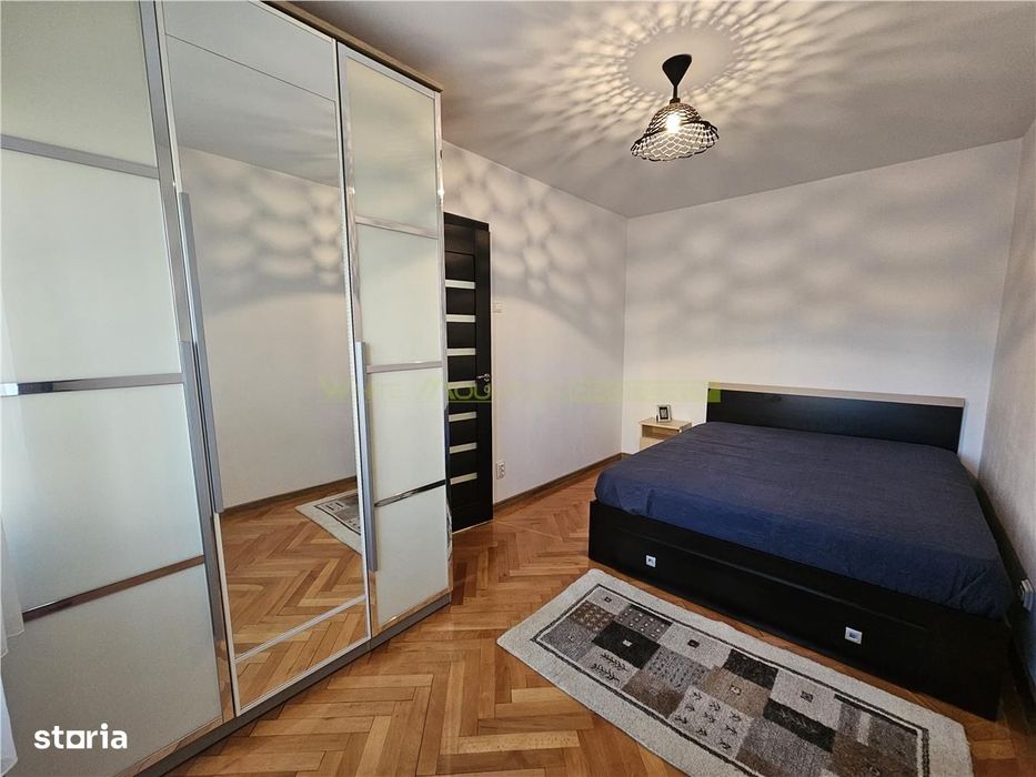 Apartament intim zona Saturn