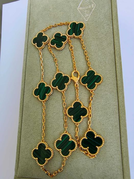 Дамско колие с 10 детелини от зелен малахит - Van Cleef & Arpels VCA