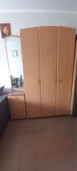 Прихожая, шкаф