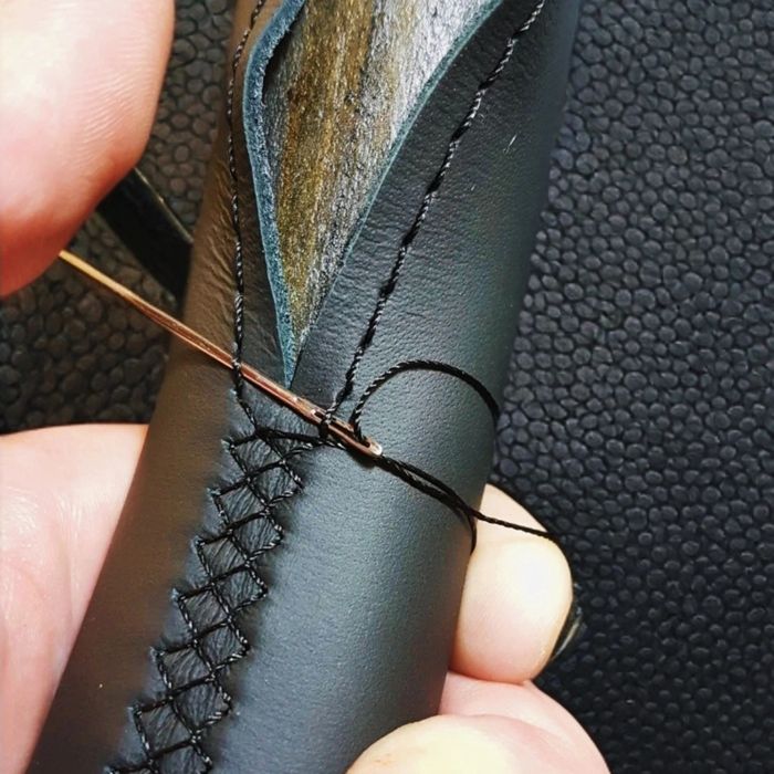 Авто рулга чехол тикиб бериш хизмати