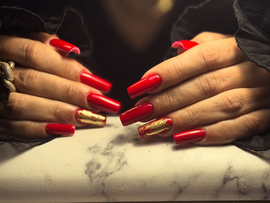 Unghii cu gel sector 4 parcul carol.