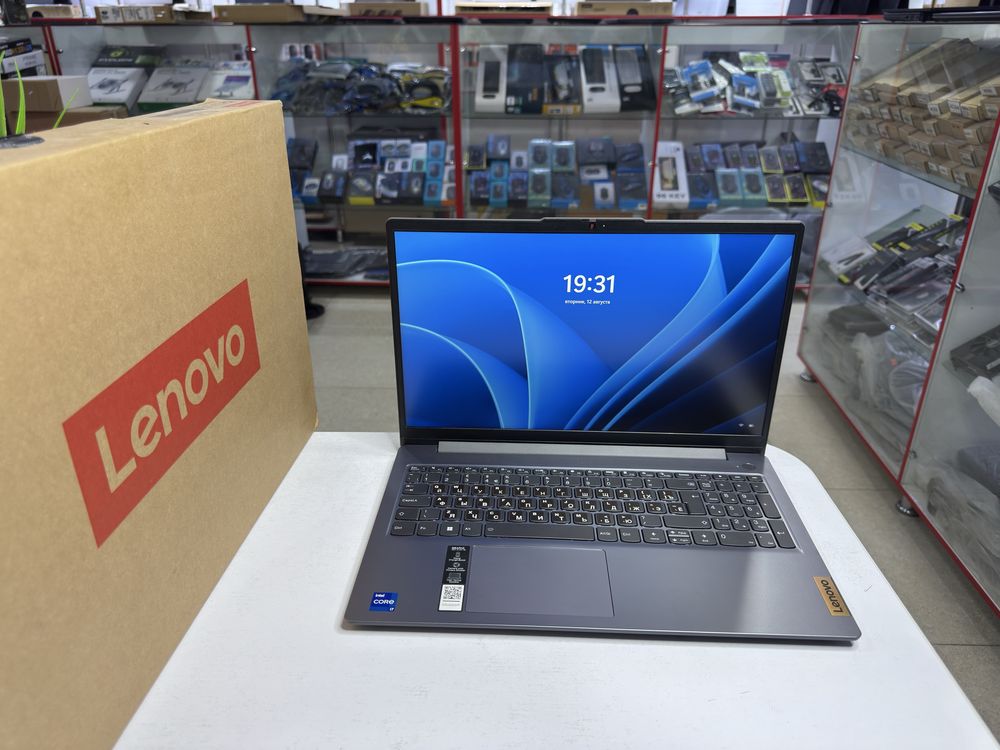 Yangidek i7-13 eng oxirgi avlod H protsessor 16/512 ssd lik full holat