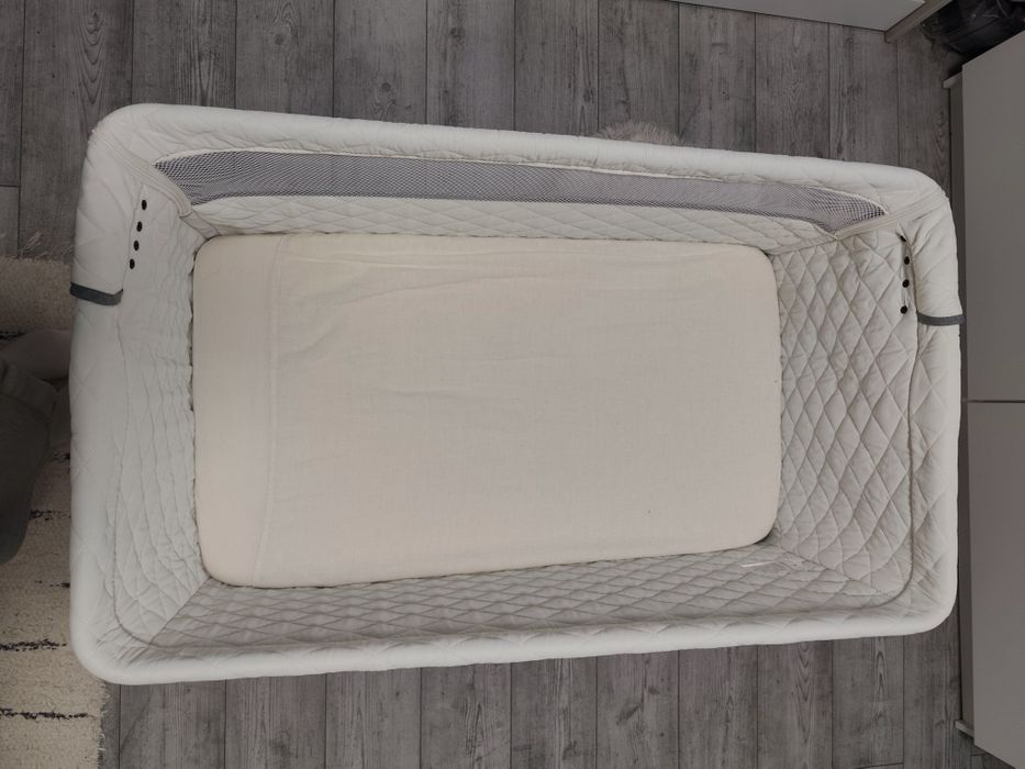 Co sleeper bebeluși