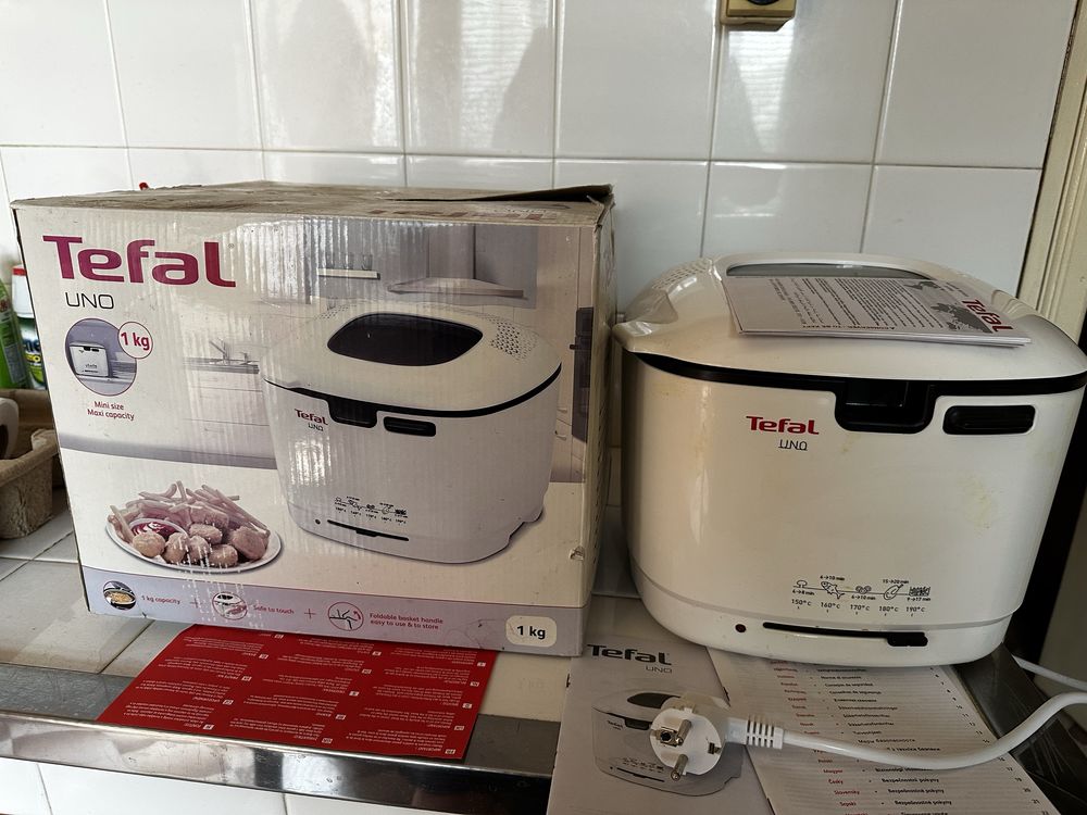 Фритюрник TEFAL UNO