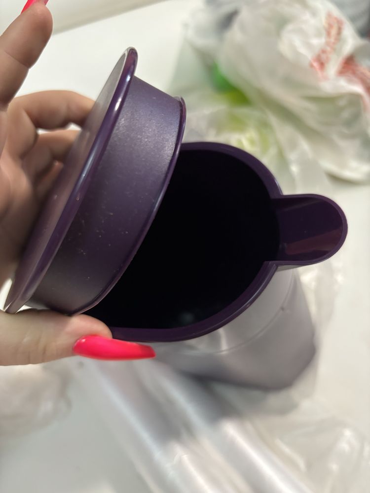 Tupperware Carafe