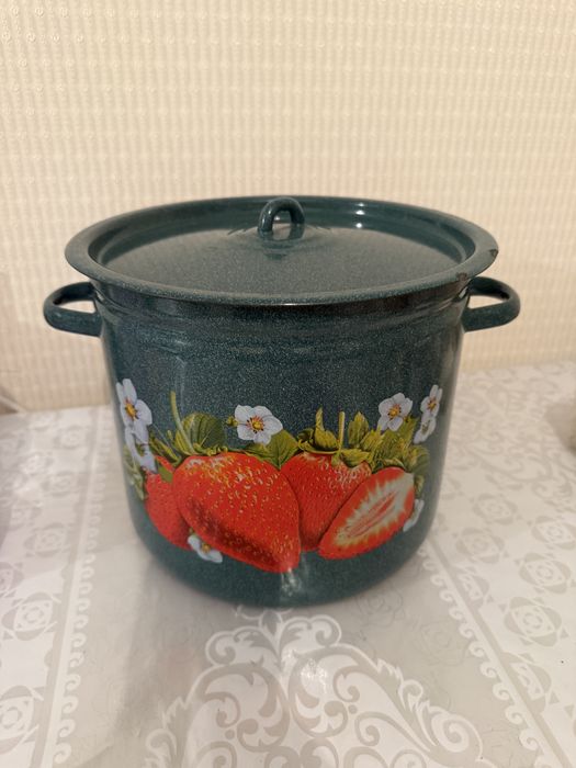 Кастрюля эмалированная 10 л