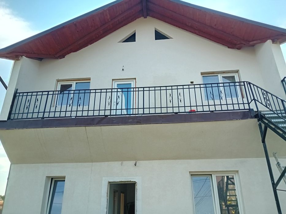 Scara metalica zincata exterior