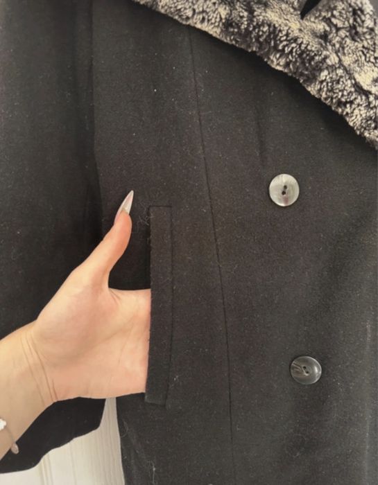 Palton lung cu gluga si blanita