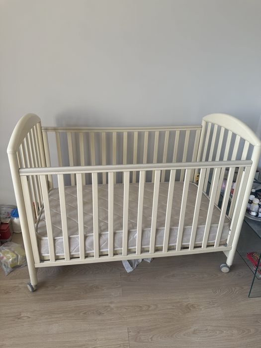 Детский манеж в хорошем состоянии