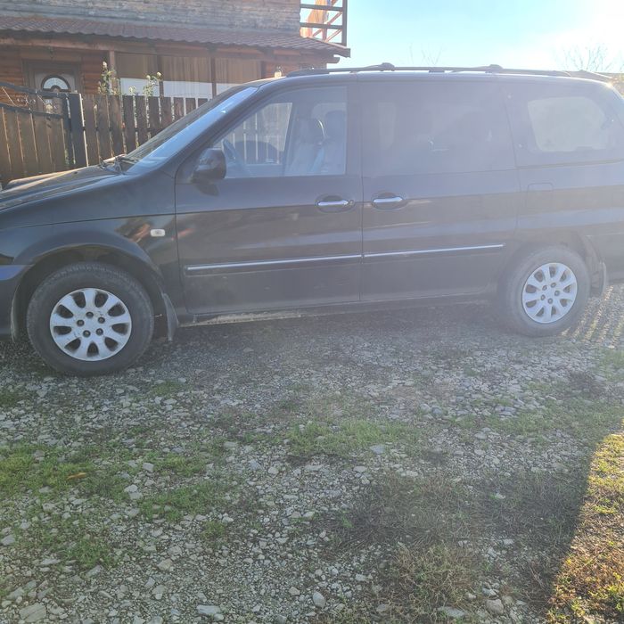 Vand masina Kia Carnivale