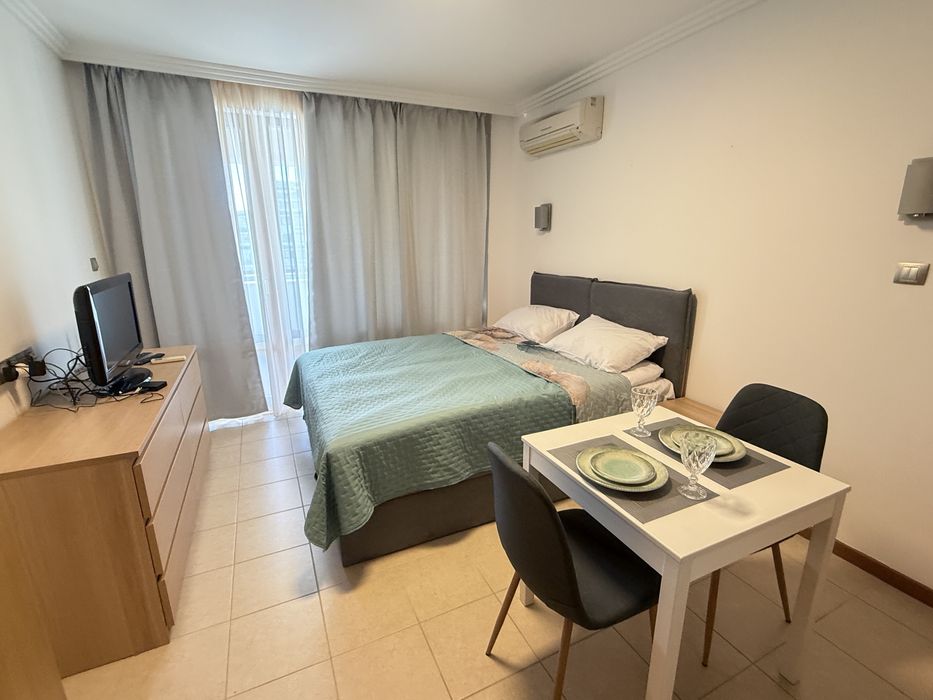 СПА студио за нощувки Равда