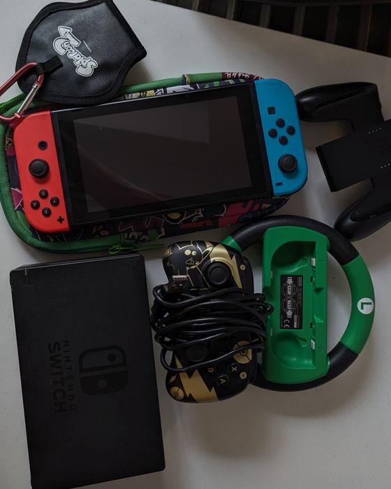 nintendo switch console