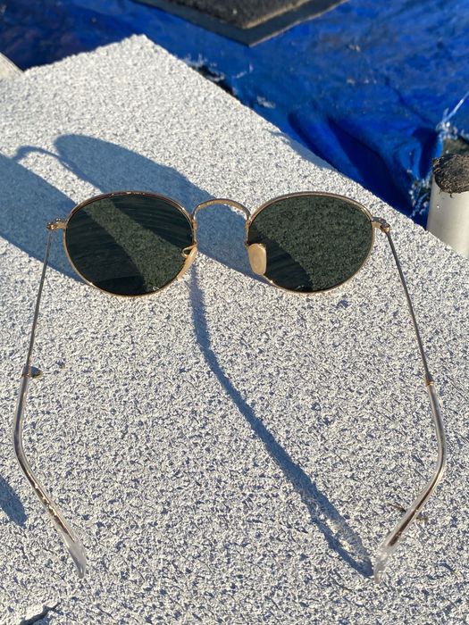 Ochelari de soare Ray Ban originali cumpărați din italia , aproape noi