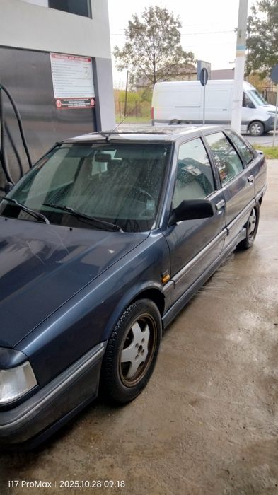 Renault 21 TXI '90