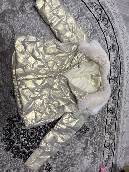 Женские куртки , в отличном состоянии