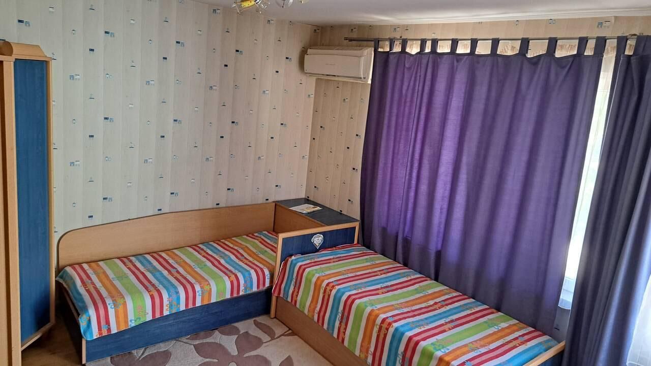 Дава се под наем Тристаен апартамент в Пловдив, Съдийски - 85 кв.м за 510 € - Снимка #2