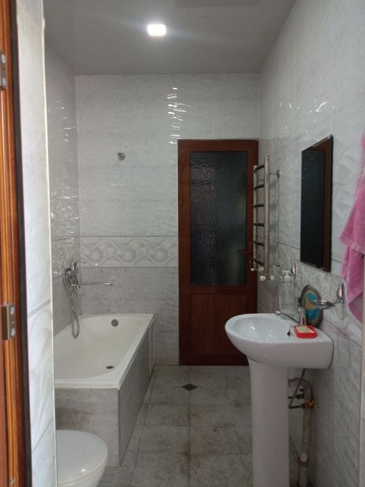 Полевойда Халкаро аэропортга якин ховли сотилади Саватчи