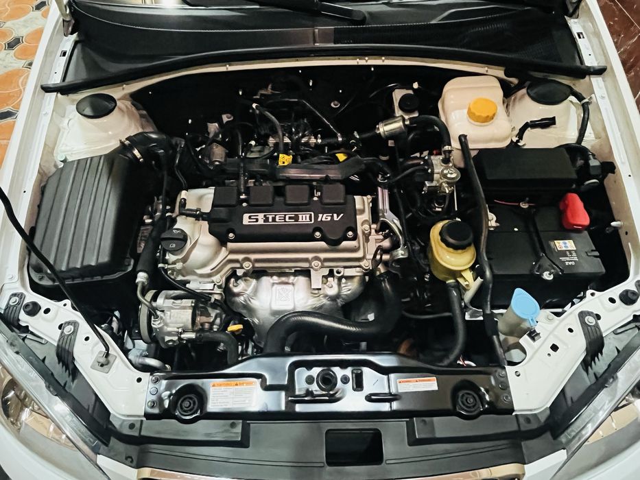 Jentra 1.5 lasetti kraskasi top toza propan gaz bor bir qol hayralgan