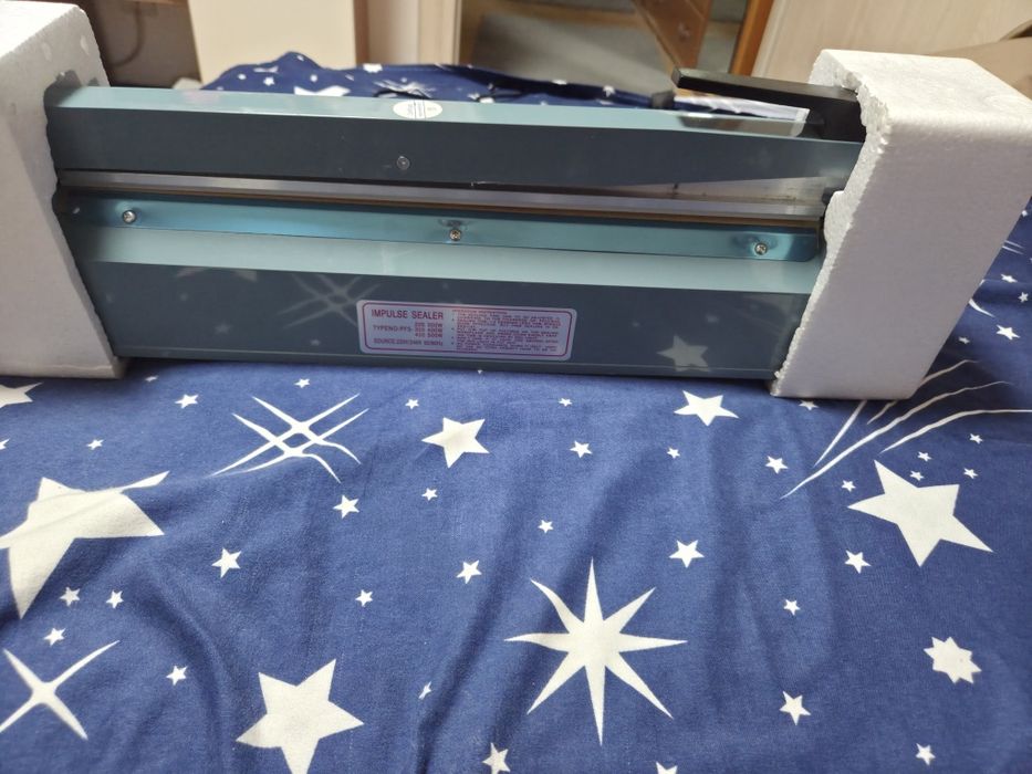 Aparat lipit si sigilat pungi plastic PFS 400