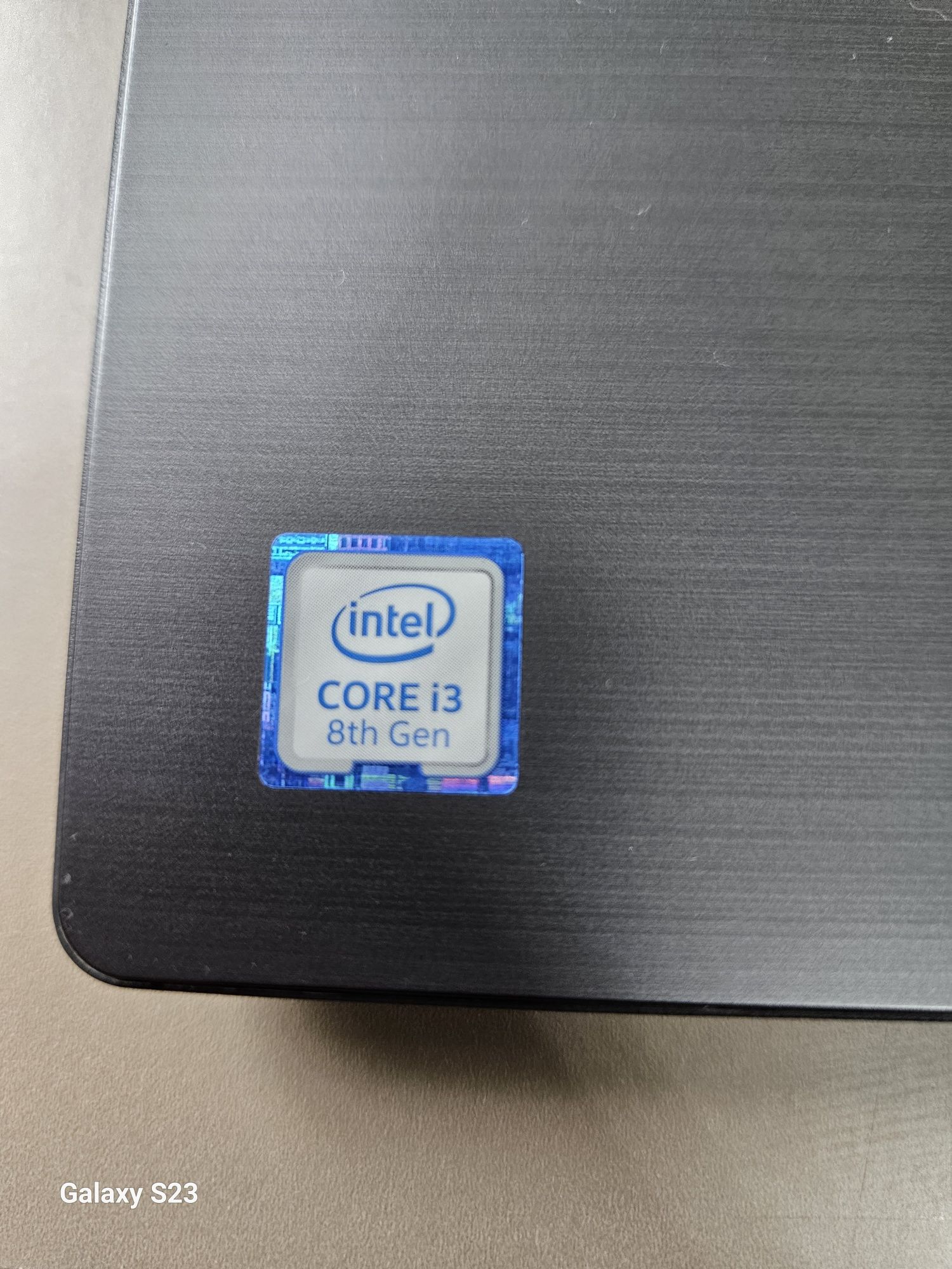 Notebook Lenovo core i3 8 generation