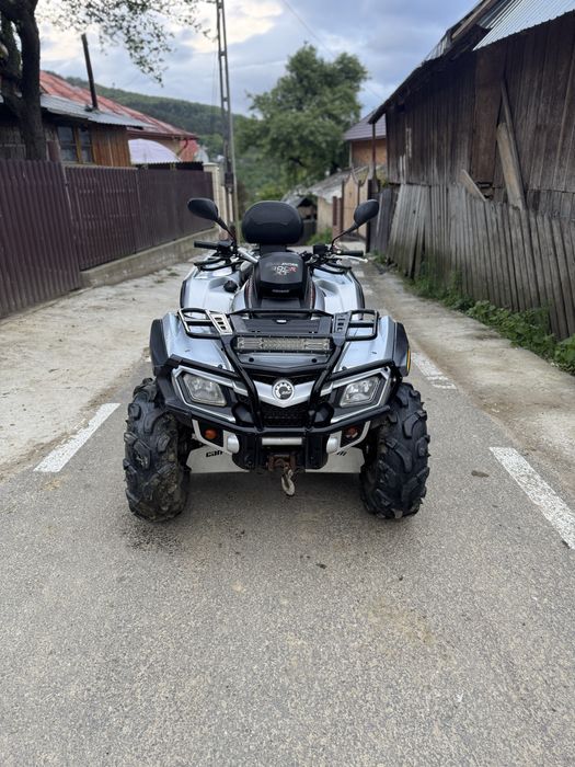 Can am Outlander Max 800R / 2011 / Servo / Nr. Negru / 8000km