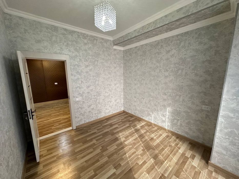 Lattiko tomonda 2 xona qilingan tayyor uy sotiladi