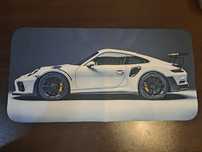 Офис/геймърски пад с изображение на Porsche.