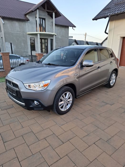 Mitsubishi Asx 1.8 Diesel//219.000 km
0746//147...763.