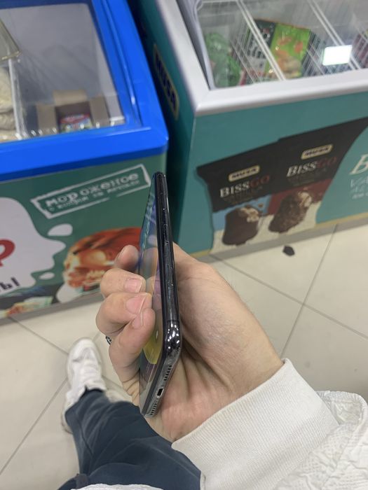 Iphone x b/u iwlawlari zor