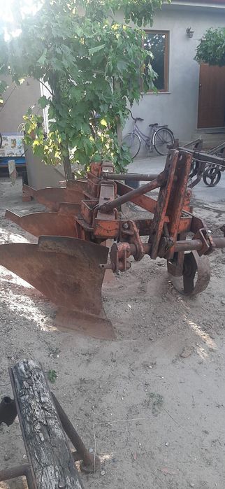 Utilaje Agricole Plug și prasitoare