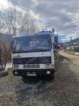 Volvo FL12 basculabil 6x4 cu macara si racoante forestiere