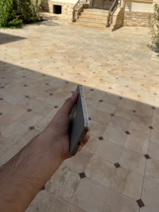 iPhone 15 pro max 1 TB память идеал